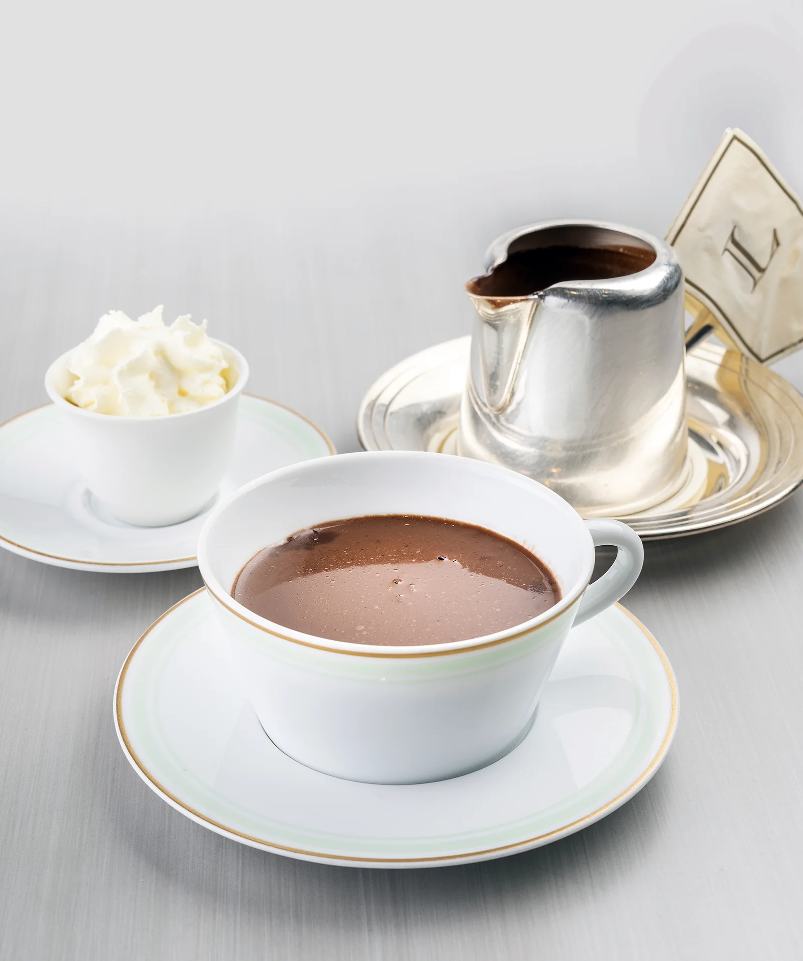 Ladurée Coffee & Chantilly